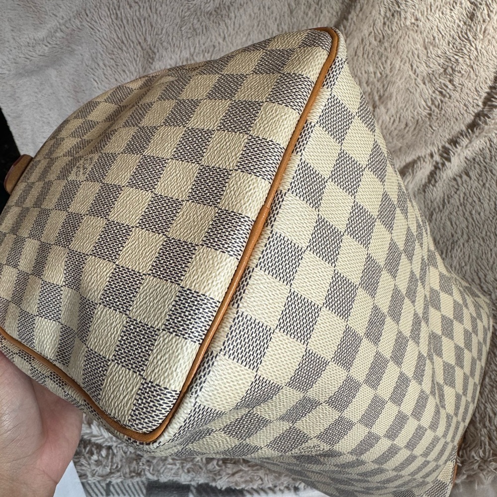 Louis Vuitton Damier Azur Speedy 35 - Picture 10 of 16